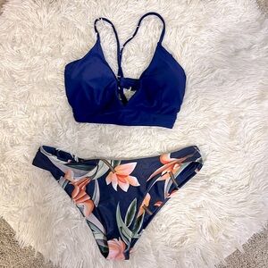 New SHEIN Floral Bikini Set‎